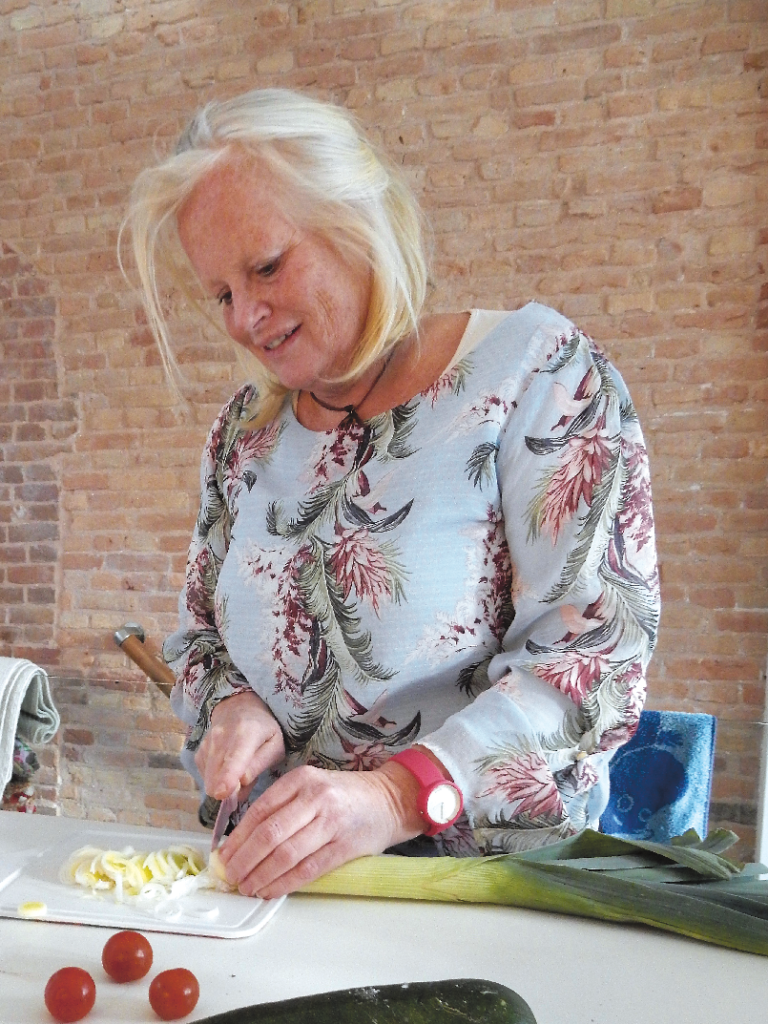 De nieuwe VijzelCourant medewerkster Marcella Simon Thomas